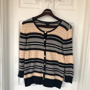 Ann Taylor long-sleeved cardigan sweater S…